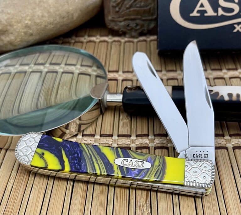 Case XX USA Beautiful Custom PARADISE Engraved Trapper Pocket Knife - Image 2