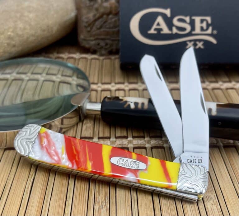 Case XX Rising Chief Engraved Trapper Pocket Knife - Image 6