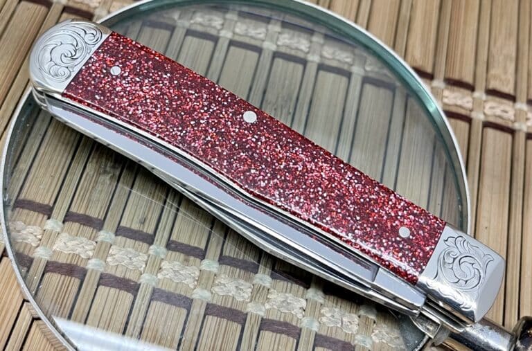 Case XX USA Beautiful Custom Ruby Starburst Scrolled Trapper Pocket Knife - Image 4