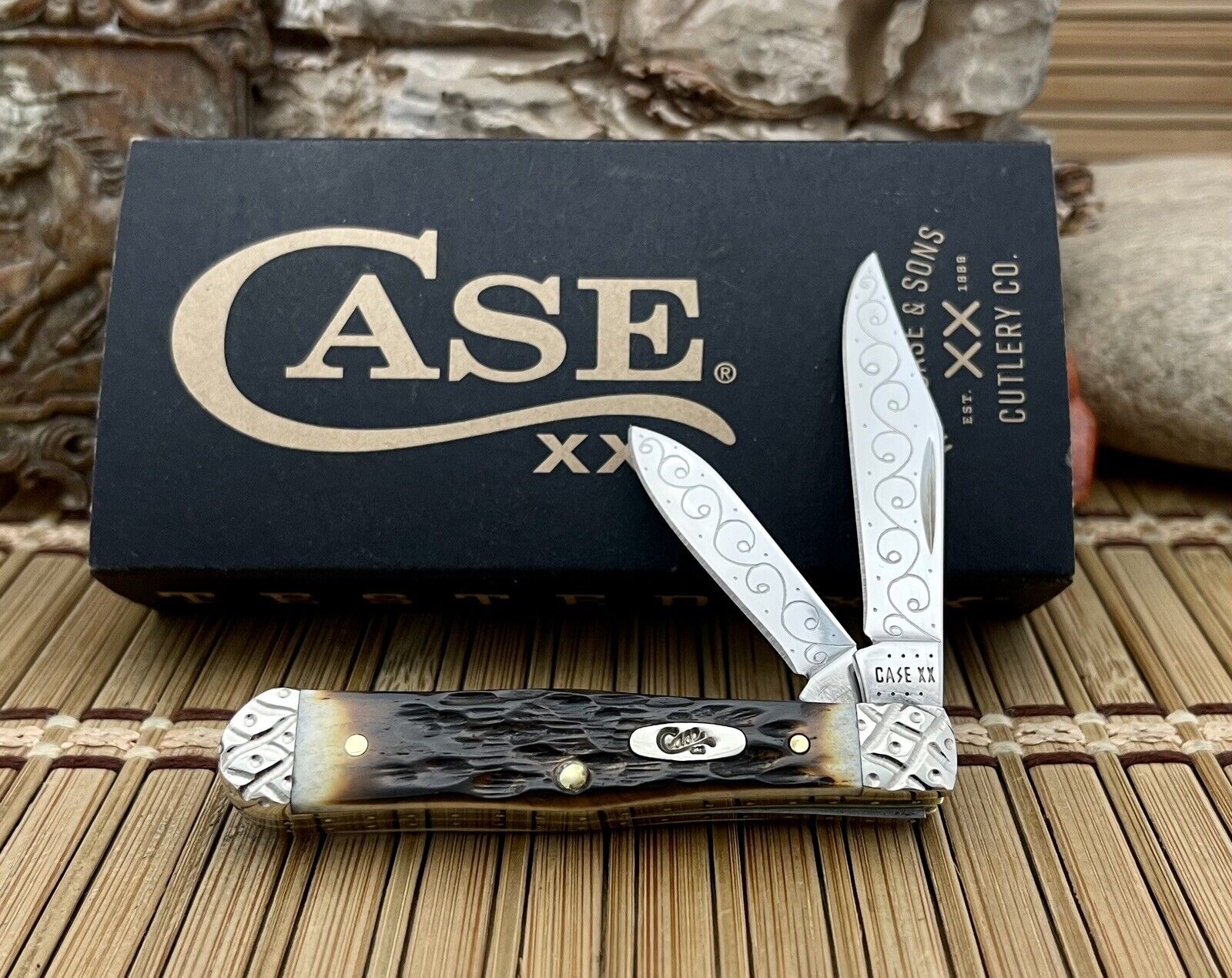 Case XX USA Custom Hand-Fired Peachseed AMBER Bone Canoe Pocket