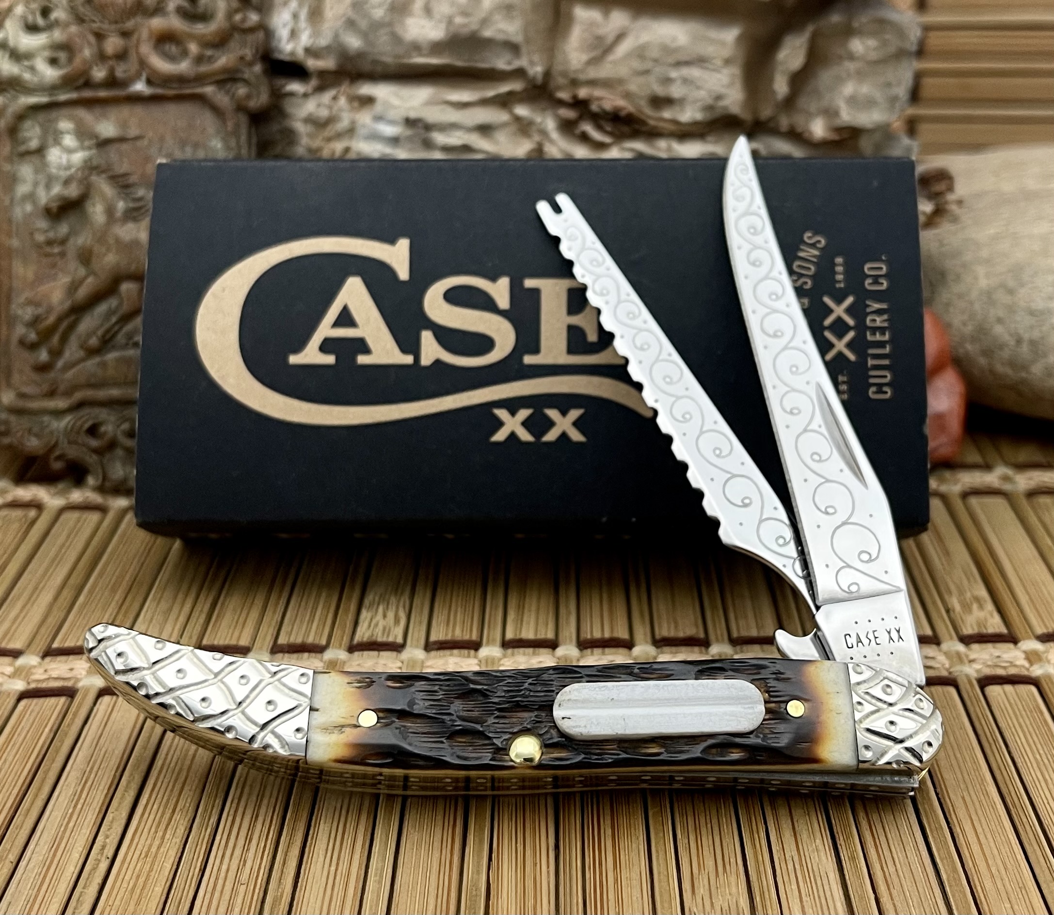 Case XX Amazing Custom Hand-Fired Peachseed AMBER Bone Fishing Knife #06 –  Wild Horse Custom Knives