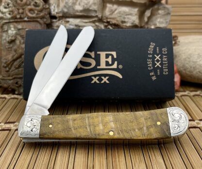 Case XX USA Beautiful Custom Yellow Curly Oak Scrolled Trapper Knife - Image 2