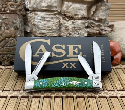 Case XX USA 2023 Bright Green Bone Lizard Skin 1/500 XX Small Congress Pocket Knife