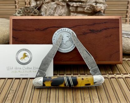 Case XX Wild Horse Custom Exotic Tortoise & Onyx Damascus Muskrat Knife #1/1 - Image 4