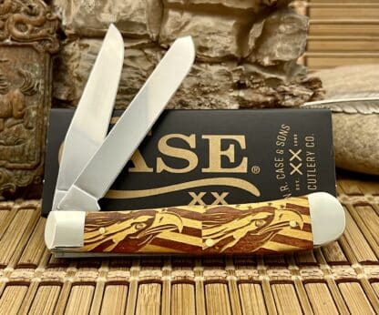 Case XX USA Chestnut Bone Gold Edition American EAGLE 1/500 Trapper Knife - Image 2