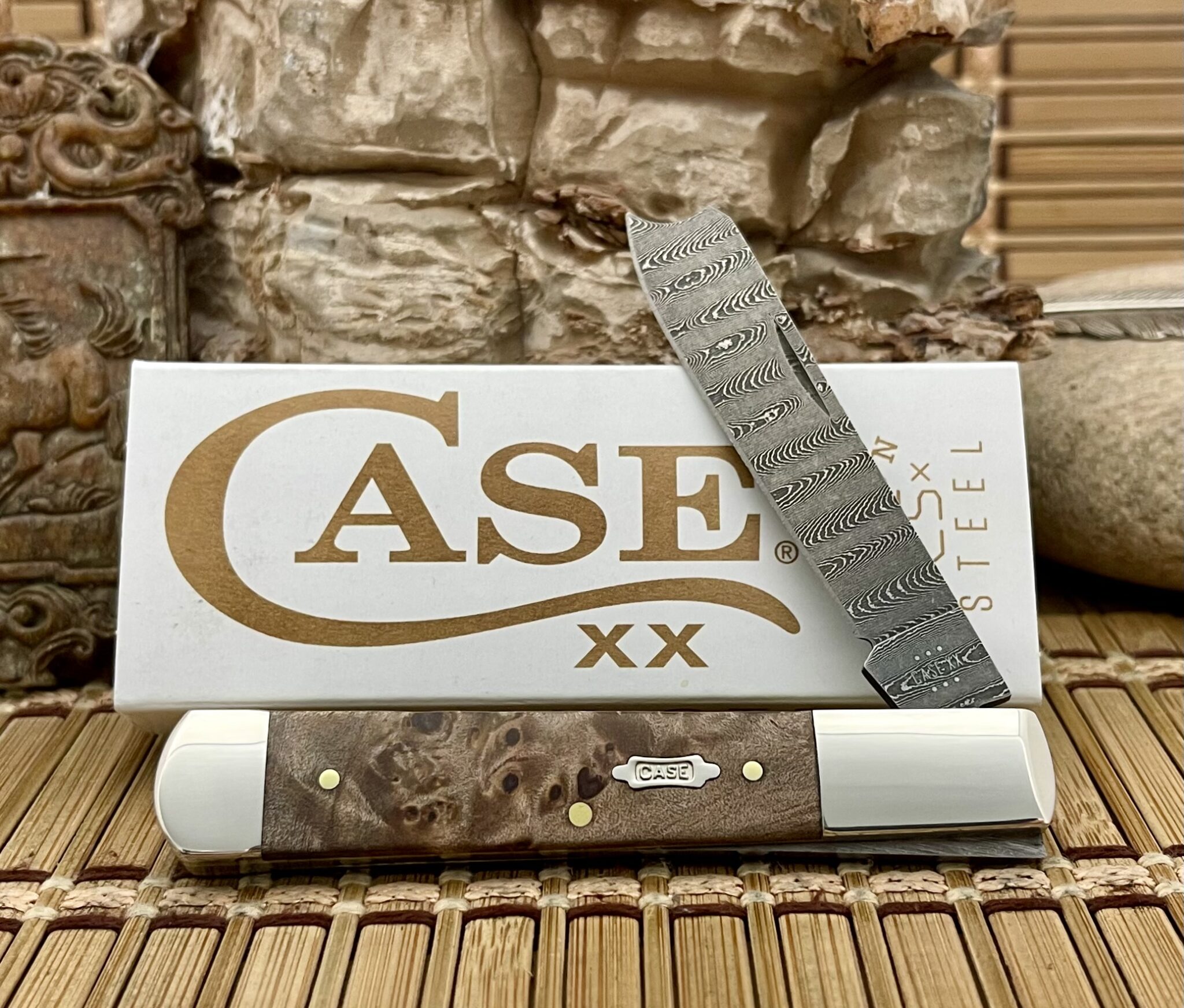 Case XX USA 2024 Natural Maple Burl 15092 Ladder Damascus Razor Barlow