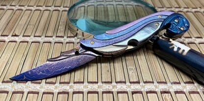 Suchat Jangtanong Custom Black Lip Pearl Anodized Titanium Damascus Steel Art Knife - Image 3