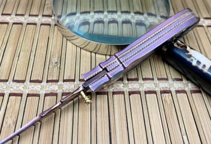 Suchat Jangtanong Custom Black Lip Pearl Anodized Titanium Damascus Steel Art Knife - Image 5