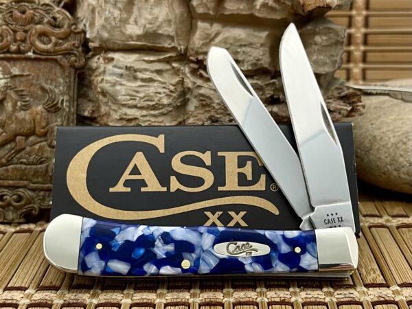 Case XX USA 2024 Blue Crackle Kirinite 50720 Stainless Trapper Pocket Knife