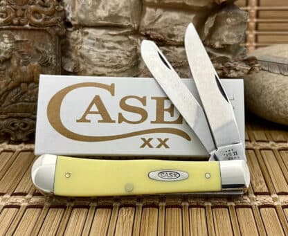 Case XX USA 2024 Smooth YELLOW Synthetic 30114 Carbon Trapper Knife w/Clip - Image 2