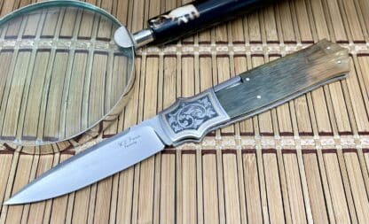 W.D. Pease Custom 24KT Inlaid Engraved Fluted Mammoth Fossil ATS-34 Side Lock Knife - Image 3
