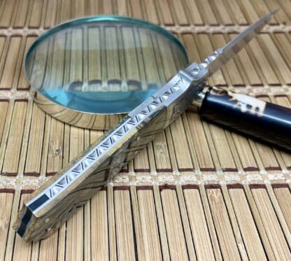 W.D. Pease Custom 24KT Inlaid Engraved Fluted Mammoth Fossil ATS-34 Side Lock Knife - Image 5