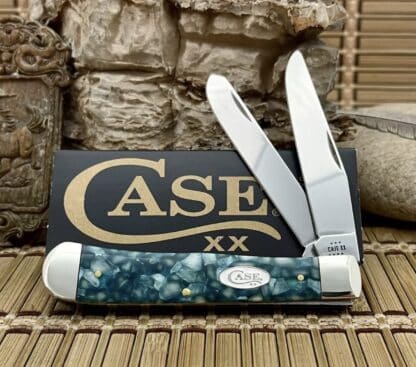 Case XX USA 2023 Sparxx Green Kirinite 71380 Stainless Trapper Pocket Knife