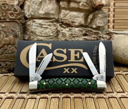 Case XX USA Green Bone Lucky Clover 1/500 Small Congress Pocket Knife - Image 2