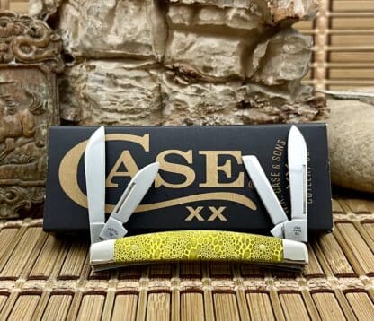 Case XX USA 2023 Yellow Bone Yellow Edition Lizard Skin 1/500 Small Congress Knife - Image 2