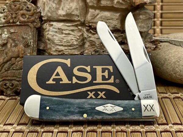 Case XX USA Smooth Gray Bone 1/500 Diamond XX Stainless Trapper Pocket Knife