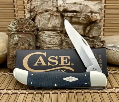 Case XX USA Smooth Blue Denim Canvas Laminate 60515 Large Folding Hunter Knife