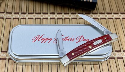 Case XX USA Old Red Bone Father's Day Small Congress Knife in Tin - Image 2