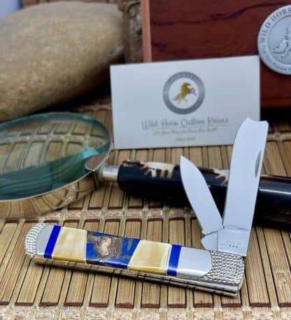 Case XX Wild Horse Custom Gold Lip Pearl & Lapis w/Gold Razor Barlow Knife #1 - Image 4