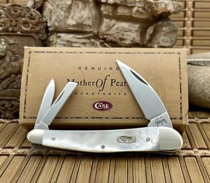 Case XX USA 2002 Genuine Mother of Pearl Seahorse Whittler Knife