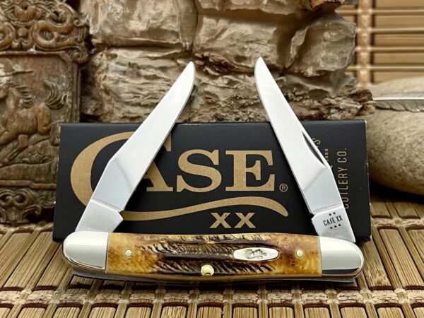 Case XX USA 2025 6.5 Burnt Bone Stag 65346 Stainless Muskrat Knife