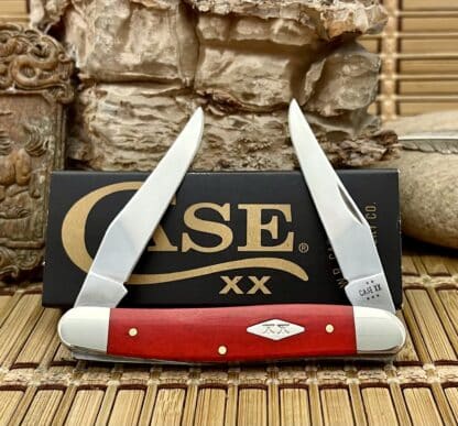 Case XX USA 2025 Smooth Red Bone Diamond XX 1/500 Muskrat Knife