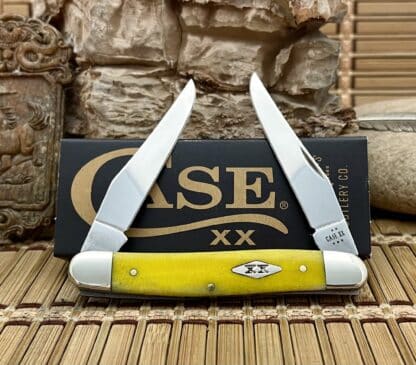 Case XX USA 2025 Smooth Yellow Bone Diamond XX 1/500 Muskrat Knife
