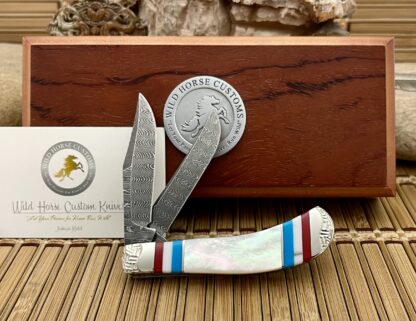 Case XX Wild Horse Custom Mother of Pearl & Coral Damascus Saddlehorn Knife #1 - Image 3