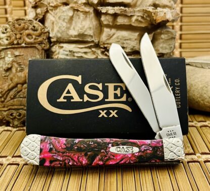 Case XX USA Custom Black Salmon Engraved Trapper Knife