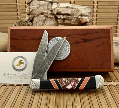 Case XX Wild Horse Custom Gold Infused Pink Turquoise & Onyx Damascus Trapper Knife #1 - Image 4