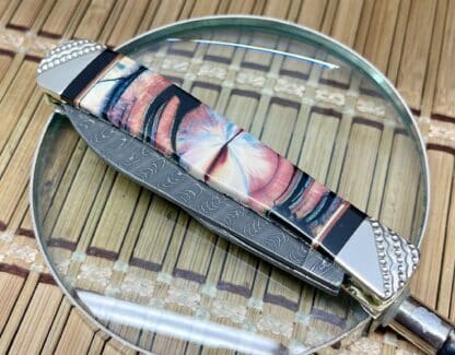 Case XX Wild Horse Custom Red Cross-Cut Mammoth & Onyx Damascus Trapper Knife #1 - Image 4