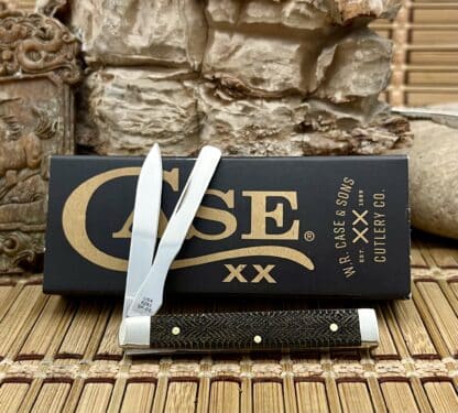Case XX USA Antique Bone Diamondback Snake Skin 1/500 Baby Doc Doctor Knife NEW - Image 2