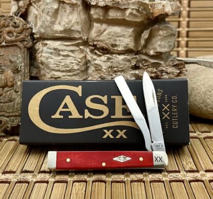 Case XX USA Smooth Dark Red Bone Diamond XX 1/500 Baby Doc Doctor Knife