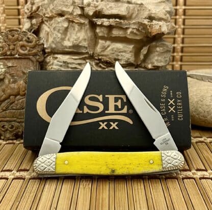 Case Muskrat Knife – USA Custom Yellow Bone with Diamond XX Shield & Engraved Bolsters - Image 3