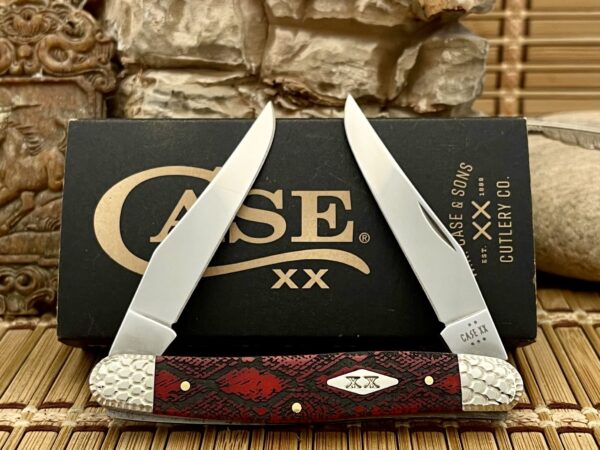 Case muskrat knife Red bone diamondback engraved