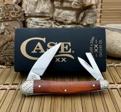 Case Seahorse Whittler – Custom Chestnut Bone Engraved Knife (#02 of 25) - Image 4