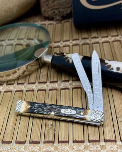 Case XX Engraved – Custom Baby Doc Knife in Hand-Fired Amber Bone #003 of 100 - Image 2