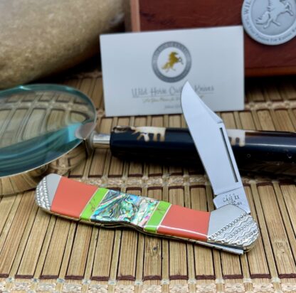 Wild Horse Custom Copperlock Knife – Abalone, Gaspeite & Coral | #1 of 5 - Image 2