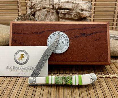 Wild Horse Damascus Trapper Knife – Mammoth Fossil, Turquoise, Pyrite & Gaspeite | #1 of 3 - Image 4