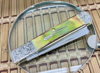 Case XX Custom Hand Fired Lime Green Razor Barlow – Scrolled Bolsters - Image 2