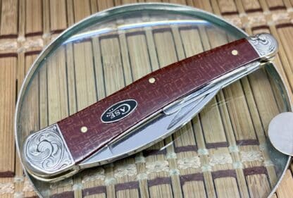 Elite Case XX Custom Dark Red Burlap Seahorse – 1-of-1 Collector’s Knife - Image 2