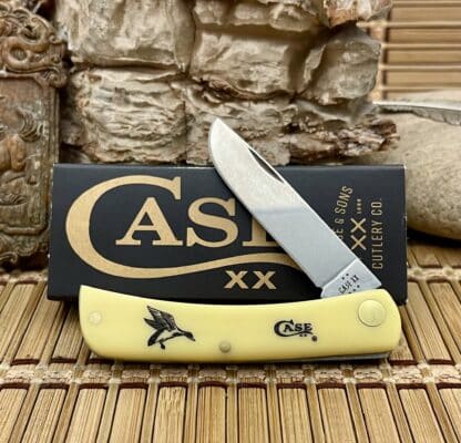 Legendary Case XX Yellow Duck Sod Buster Jr – 2025 Collector’s Edition