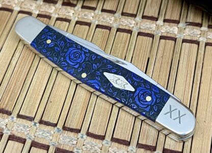 Exclusive Case XX 2025 Ultra Violet Roses Muskrat – 1 of 500 Collector’s Edition - Image 2