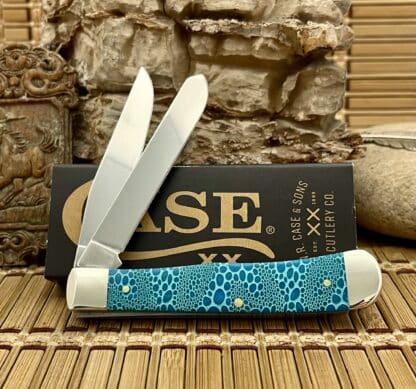 Limited Case XX Caribbean Bone Lizard Skin Trapper – 1 of 500 Collector’s Edition - Image 2