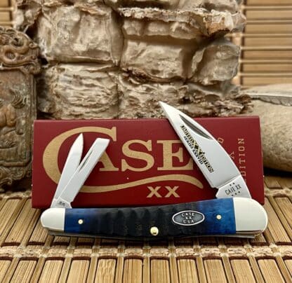 Case XX Gator Jig Ocean Blue Whittler Knife