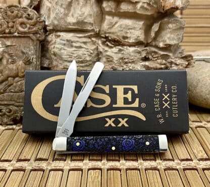 Ultra Violet Roses Baby Doc Knife – Case XX 2025 (1 of 500) - Image 3