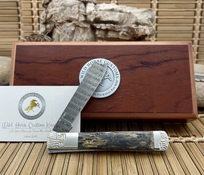 Wild Horse Custom #01 of 25 Mammoth Tooth and Onyx Razor Barlow – Damascus Blade - Image 5