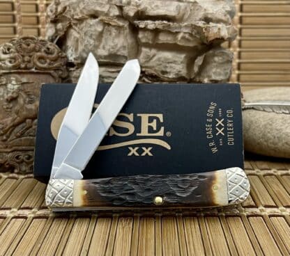 Case XX Engraved Peachseed Amber Bone Trapper – Wild Horse Customs #031/100 - Image 4