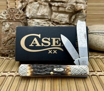 Scrolled Peachseed Amber Razor Barlow – Case XX Custom