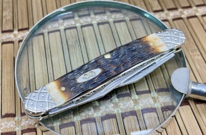 Case XX Hand-Fired Peachseed Amber Bone Muskrat – Wild Horse Customs #013/100 - Image 3